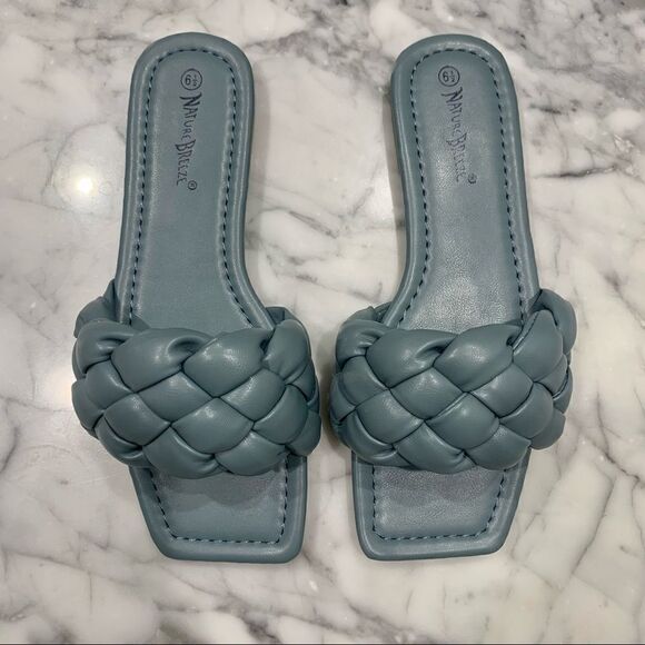 NEW ✨💙 Woven Square Toe Slides Sandals - Picture 3 of 4